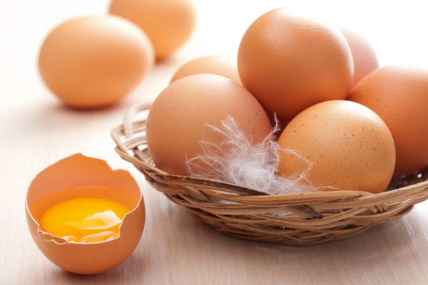 Nằm mơ thấy quả trứng, ổ trứng có điềm báo gì ? Đánh con gì ?